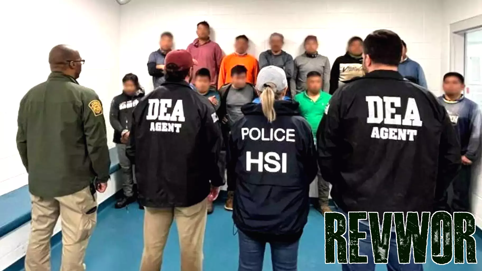 Federal Immigration Agents Arrest 16 Undocumented Migrants in Mississippi Worksite Raid