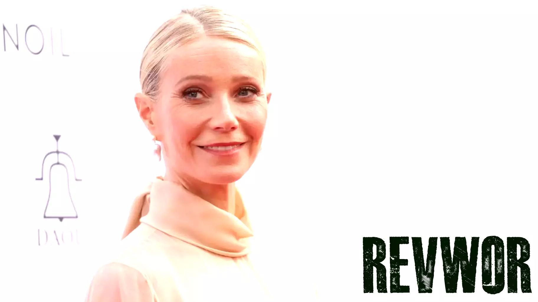 Gwyneth Paltrow Reconsiders Her Paleo Diet: Embraces Bread, Cheese, and Pasta