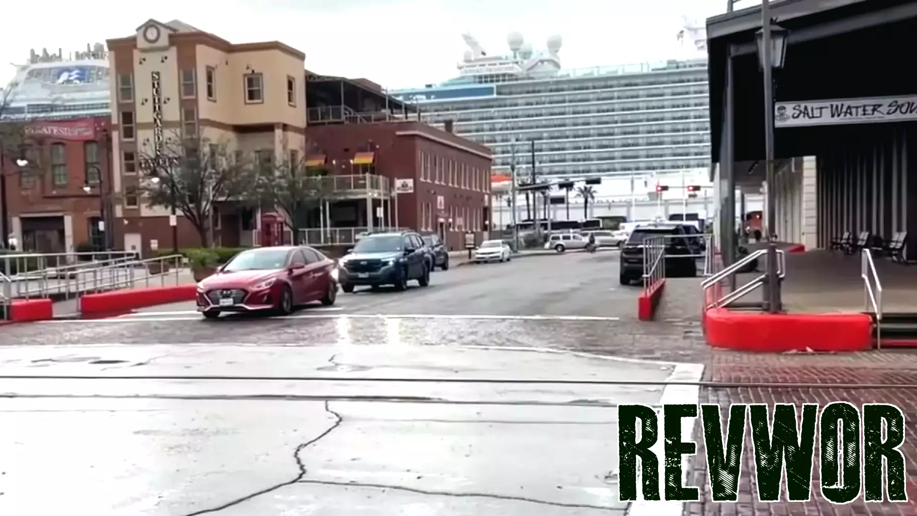 Spring Break business starts slow on Galveston’s Strand after overnight flooding