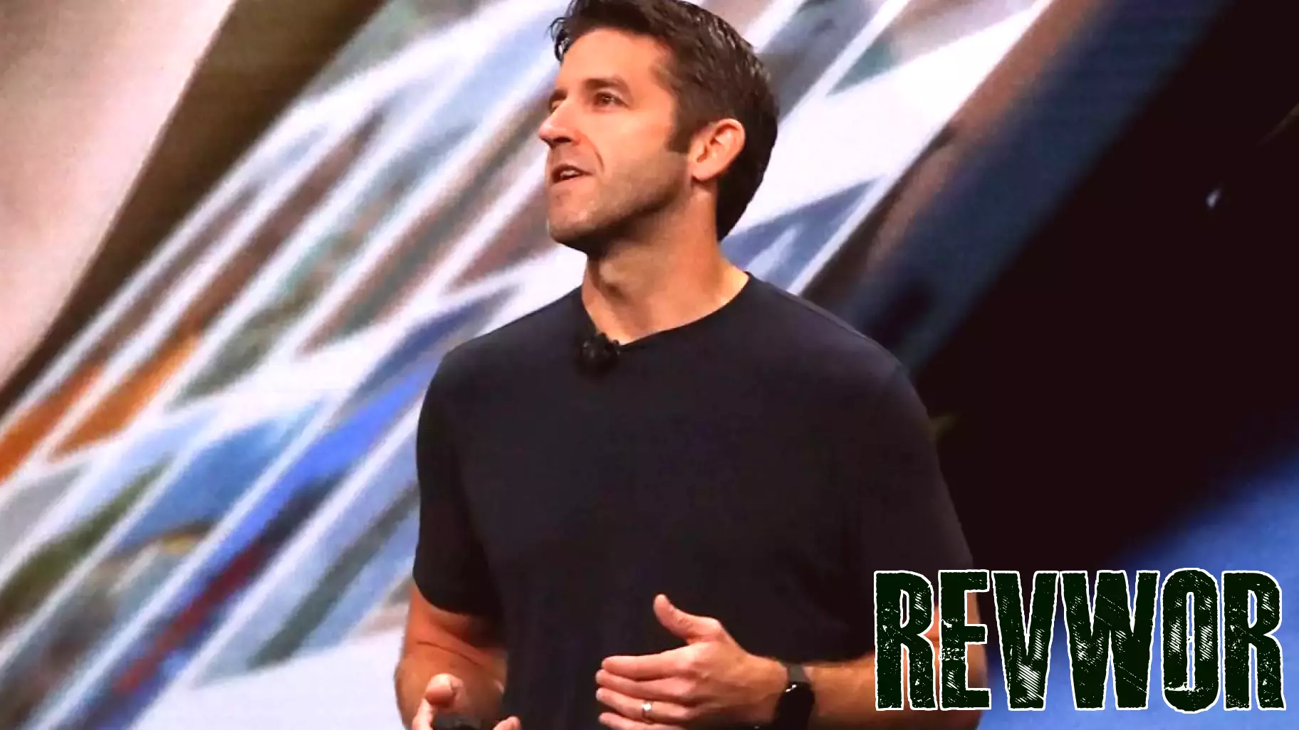 When Leadership Changes Succeed: Why Apple Remains the Gold Standard