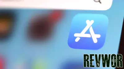 Apple Takes Down Controversial Immigration Tracking App