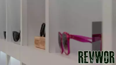 Eyewear Thief Caught on Camera Stealing Thousands from Missouri City Store