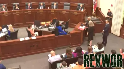 Hamilton County commissioners advance business incubator move despite dissent