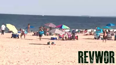 Hampton Beach Sees Increased Crowds as Summer Winds Down